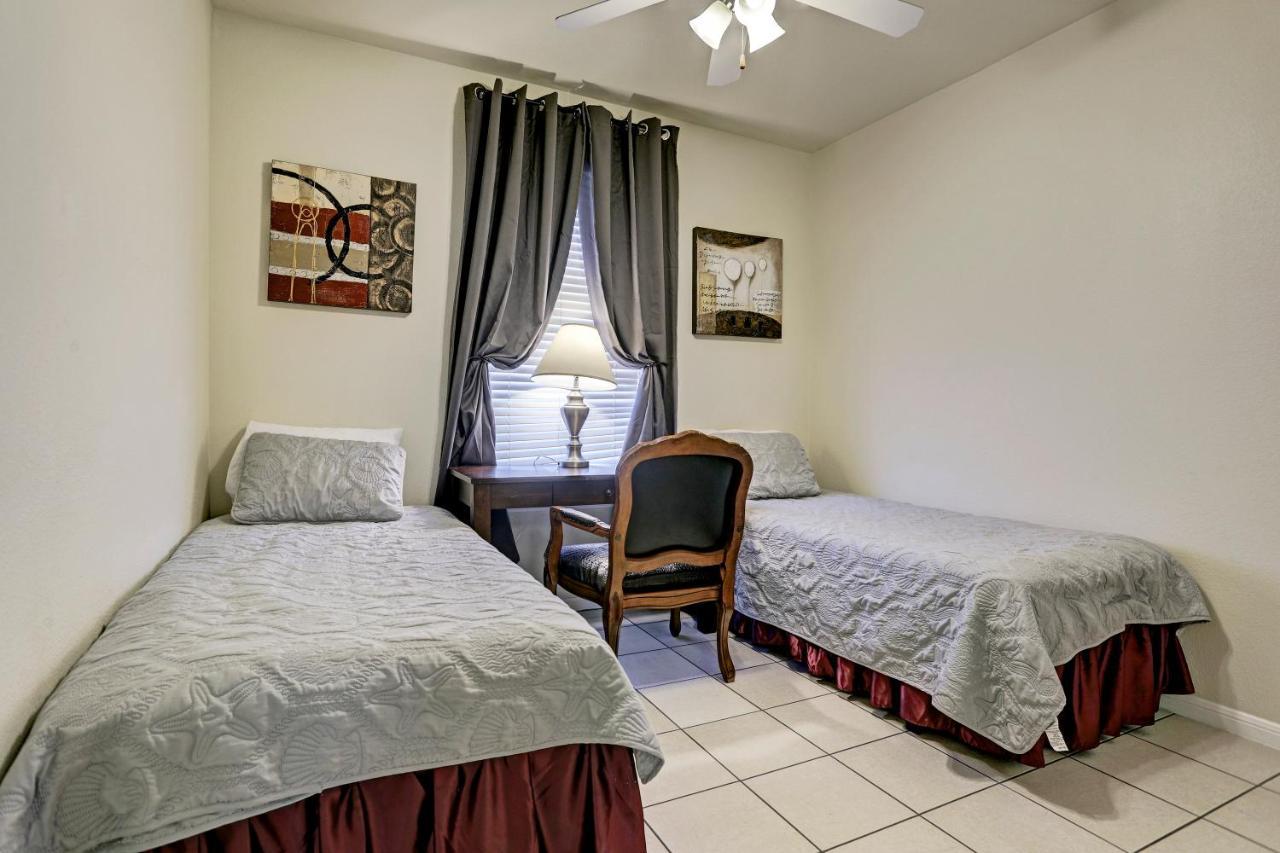 Villa Corporate 2 Bedroom Suite Furnished Condo Хюстън Екстериор снимка